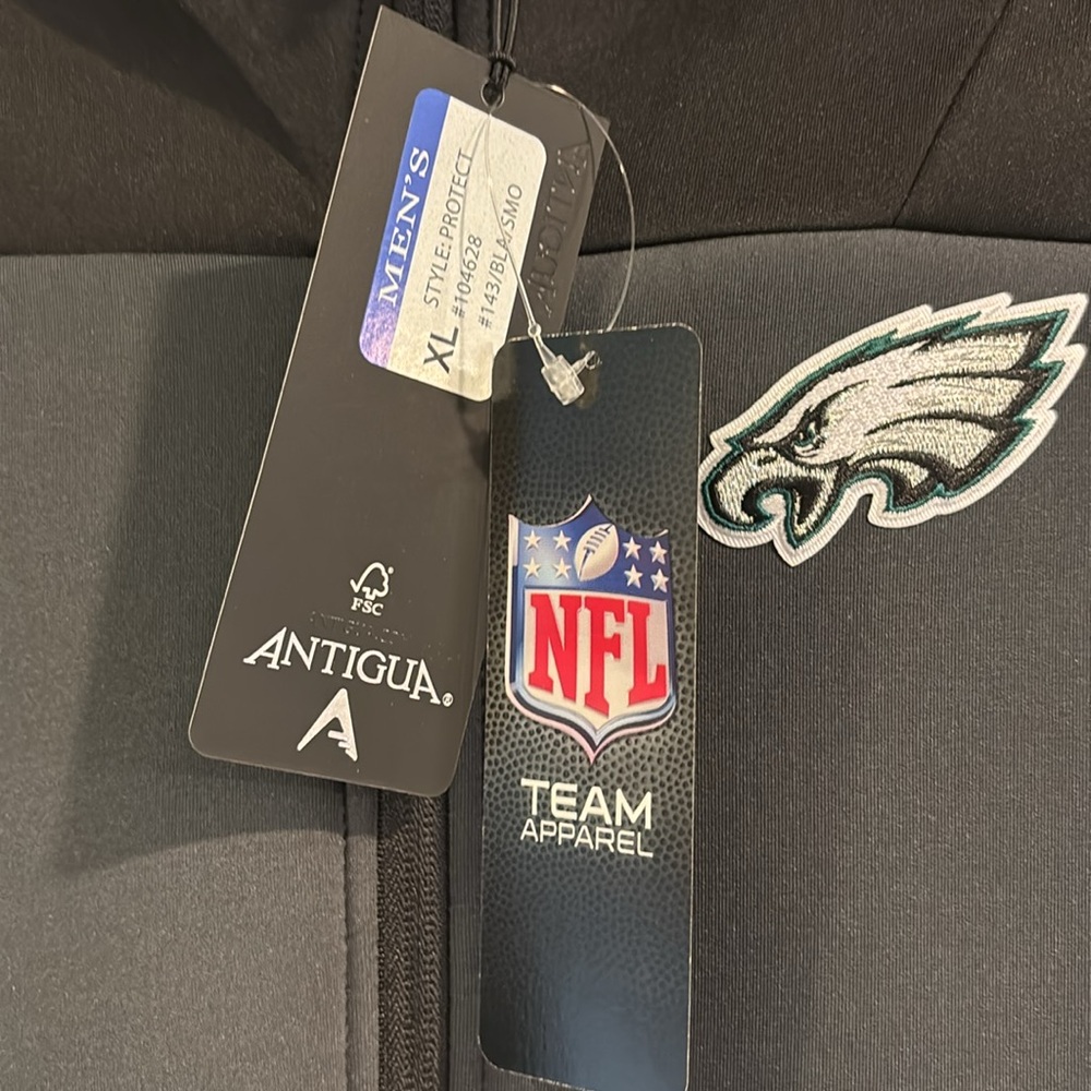 NFL Philadelphia Eagles Antigua Men's XL Full Zip Hooded Performance Jacket, NWT - Picture 3 of 6